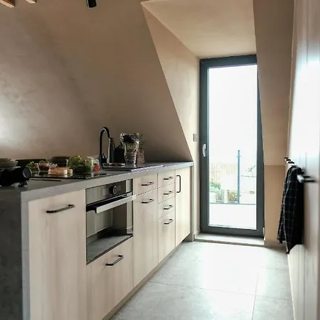 Appartamento Vidám Kisház A Mecsek Lejtőin, A Város Felett